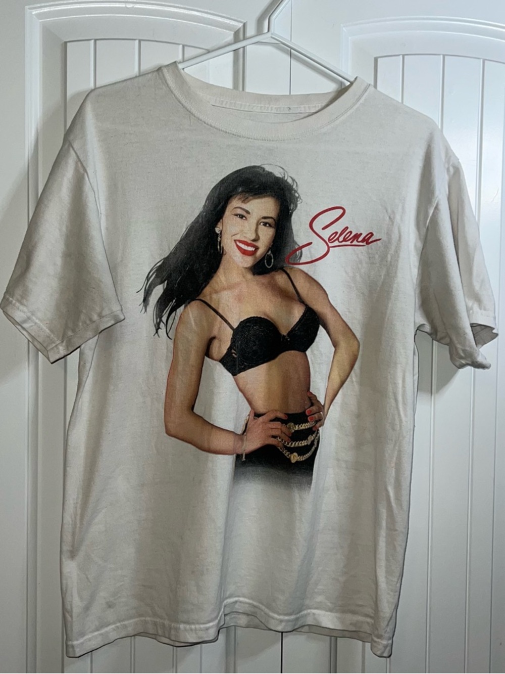 Selena Quintanilla Movie Graphic Tee Medium White Iconic 90s Tejano Music Cool